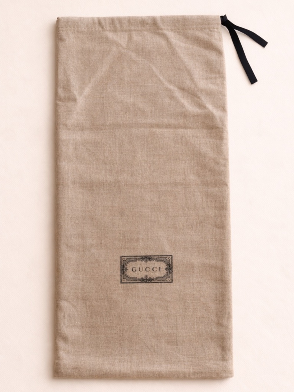 Gucci Beige Linen Drawstring Bag with Black Tie EUC Dustbag/Pursebag/Accessory